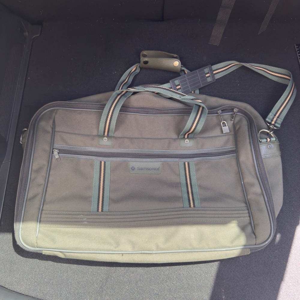 Vintage Samsonite Mystic Duffel Bag Travel Luggage Canvas Olive Green Size Large